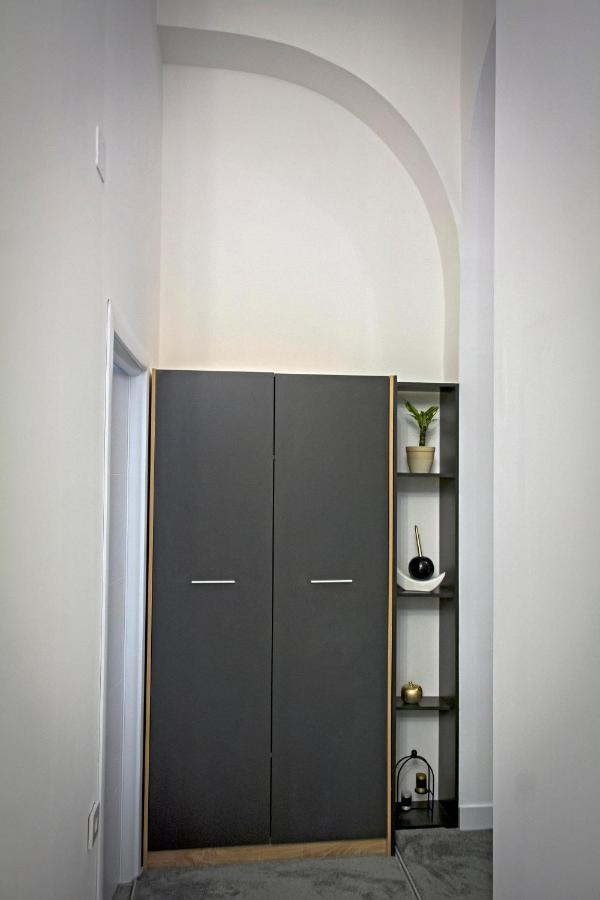 Magnolija Apartments Manastır Dış mekan fotoğraf